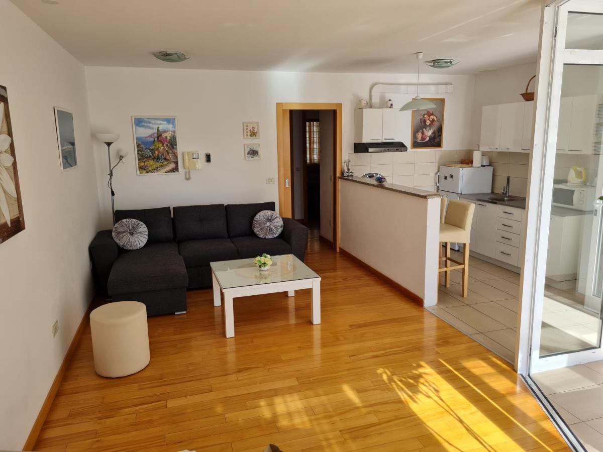 זאדאר White Towers Residences No. 8 מראה חיצוני תמונה